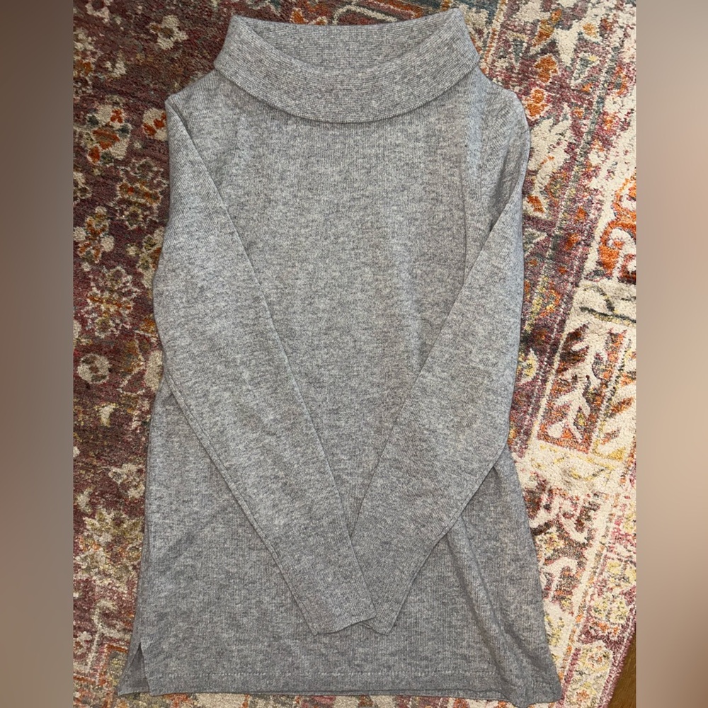 Talbots Light Gray Cashmere Sweater